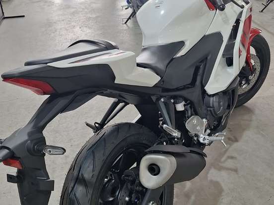 YAMAHA-YZF R3 ABS CONNECTED 70th ANNIVERSARY YAMAHA-YZF R3 ABS CONNECTED 70th ANNIVERSARY-2026