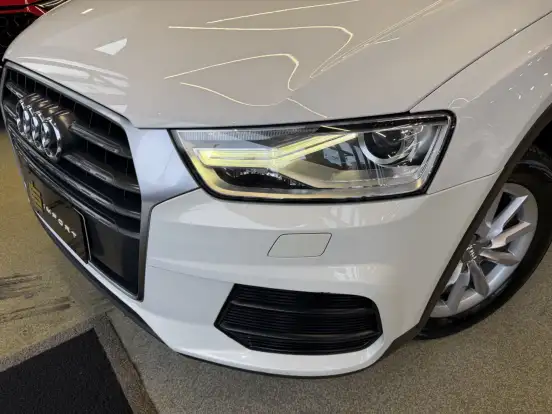 AUDI-Q3-2017