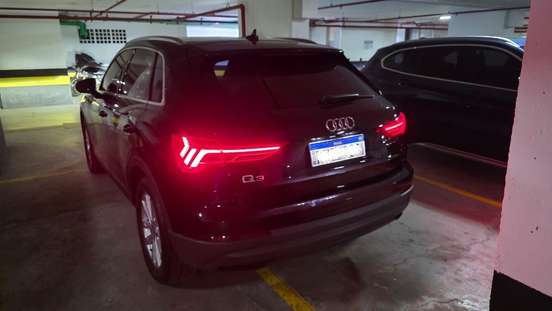 AUDI-Q3-2020