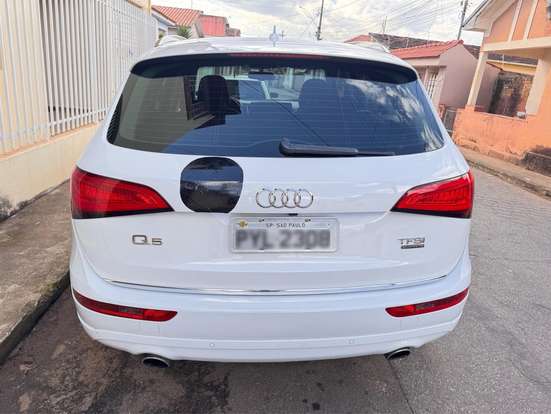 AUDI-Q5-3.0 TFSI AMBITION V6 24V GASOLINA 4P AUTOMÁTICO AUDI-Q5-2015