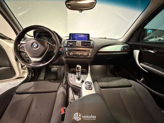 BMW-118i-1.6 SPORT GP 16V TURBO GASOLINA 4P AUTOMÁTICO BMW-118i-2012