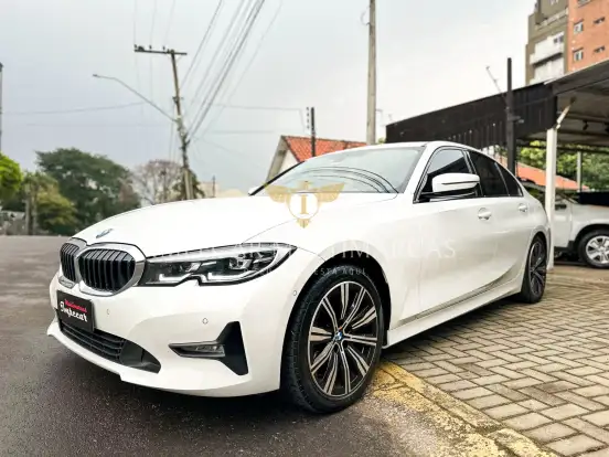 BMW-320i-2021