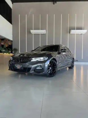 BMW-320i-2021