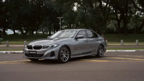 BMW 320i 2.0 16V TURBO FLEX SPORT GP AUTOMÁTICO BMW 320i 2.0 16V TURBO FLEX SPORT GP AUTOMÁTICO