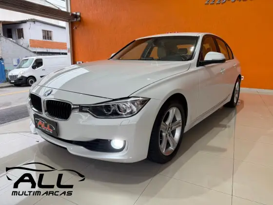 BMW 320i 2.0 16V TURBO GASOLINA 4P AUTOMÁTICO BMW 320i 2.0 16V TURBO GASOLINA 4P AUTOMÁTICO