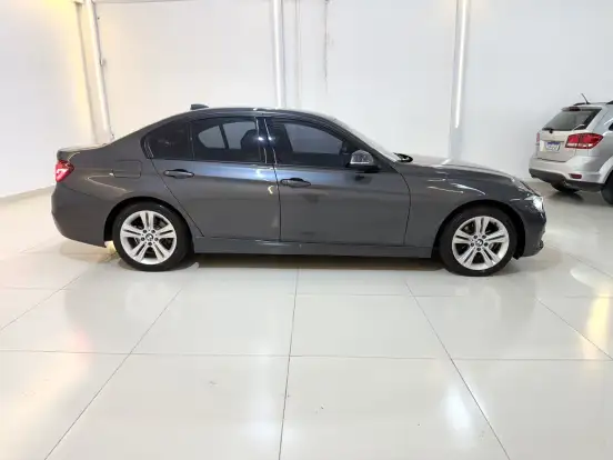 BMW-320i-2.0 SPORT 16V TURBO ACTIVE FLEX 4P AUTOMÁTICO BMW-320i-2018