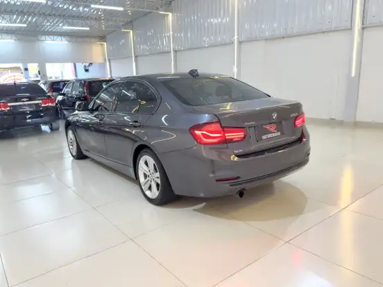 BMW-320i-2.0 SPORT 16V TURBO ACTIVE FLEX 4P AUTOMÁTICO BMW-320i-2018