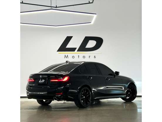 BMW-320i-2.0 16V TURBO GASOLINA SPORT AUTOMÁTICO BMW-320i-2019