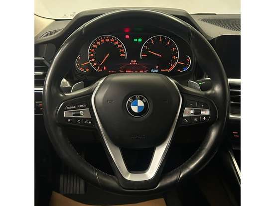 BMW-320i-2.0 16V TURBO GASOLINA SPORT AUTOMÁTICO BMW-320i-2019