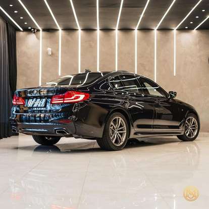 BMW-530i-2017