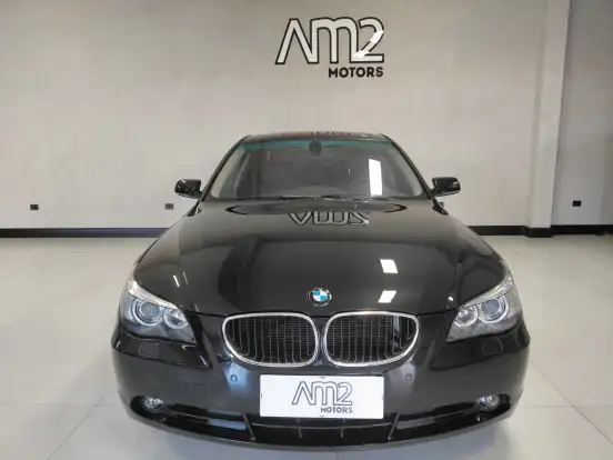 BMW-545i-4.4 SPORT SEDAN V8 32V GASOLINA 4P AUTOMÁTICO BMW-545i-2005