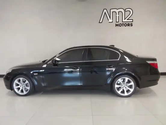 BMW-545i-4.4 SPORT SEDAN V8 32V GASOLINA 4P AUTOMÁTICO BMW-545i-2005