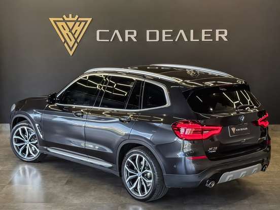 BMW-X3-2021