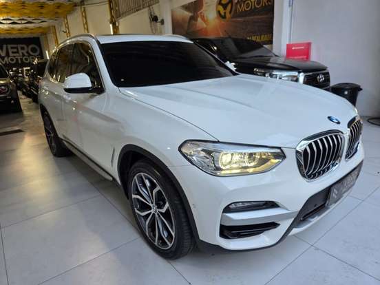 BMW-X3-2021