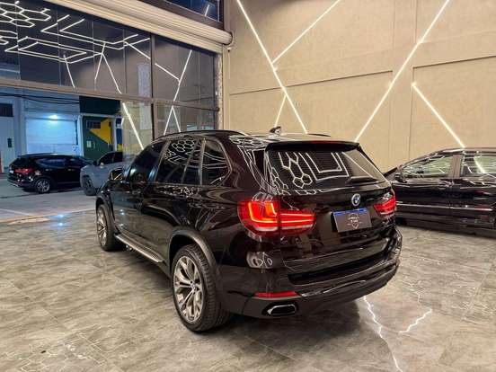 BMW-X5-3.0 4X4 30D I6 TURBO DIESEL 4P AUTOMÁTICO BMW-X5-2017