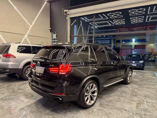 BMW-X5-3.0 4X4 30D I6 TURBO DIESEL 4P AUTOMÁTICO BMW-X5-2017