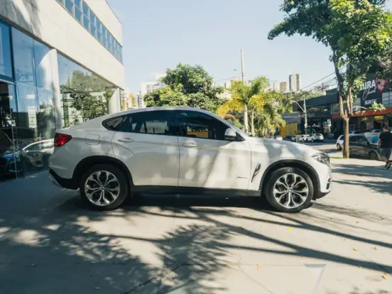 BMW-X6-3.0 35I 4X4 COUPÉ 6 CILINDROS 24V GASOLINA 4P AUTOMÁTICO BMW-X6-2018