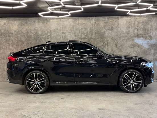 BMW-X6-3.0 TWINPOWER GASOLINA XDRIVE40I M SPORT AUTOMÁTICO BMW-X6-2023