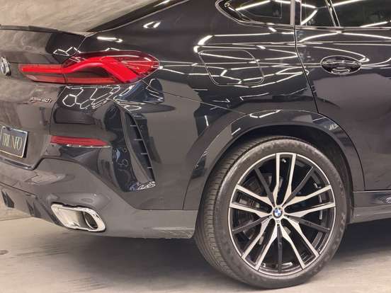 BMW-X6-3.0 TWINPOWER GASOLINA XDRIVE40I M SPORT AUTOMÁTICO BMW-X6-2023