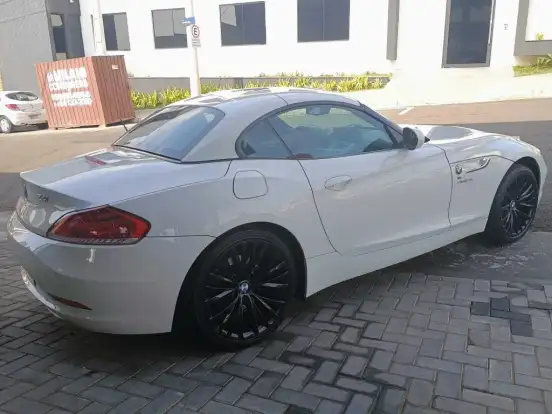 BMW-Z4-2.0 16V TURBO GASOLINA SDRIVE20I AUTOMÁTICO BMW-Z4-2013