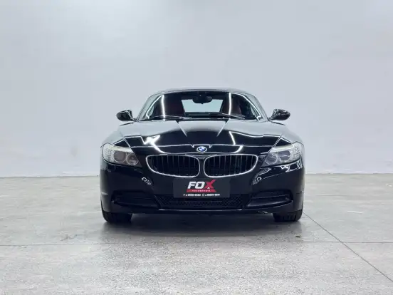 BMW-Z4-2.5 I6 GASOLINA SDRIVE23I AUTOMÁTICO BMW-Z4-2010