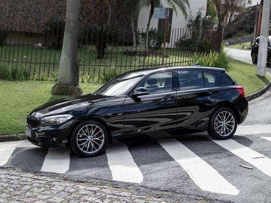 BMW-120i-2.0 16V SPORT ACTIVEFLEX 4P AUTOMÁTICO BMW-120i-2015