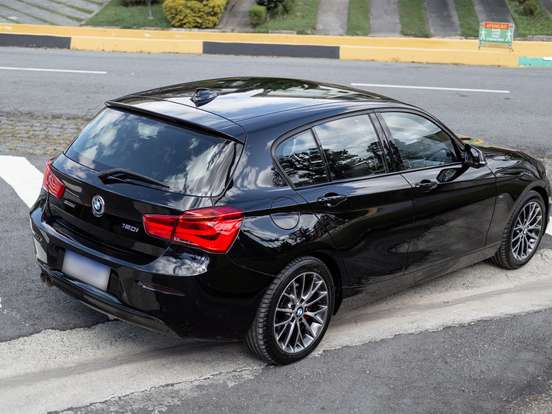 BMW-120i-2.0 16V SPORT ACTIVEFLEX 4P AUTOMÁTICO BMW-120i-2015