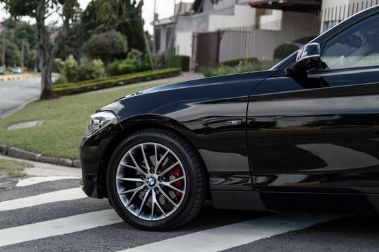 BMW-120i-2015