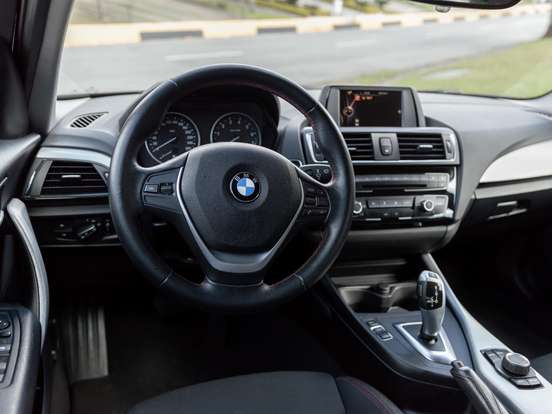 BMW-120i-2.0 16V SPORT ACTIVEFLEX 4P AUTOMÁTICO BMW-120i-2015