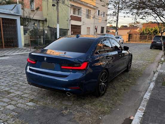 BMW-320i-2.0 16V TURBO GASOLINA SPORT GP AUTOMÁTICO BMW-320i-2020