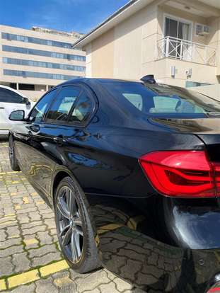BMW-328i-2017