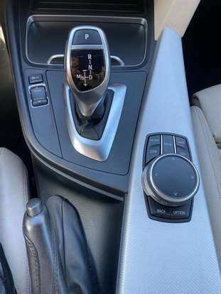 BMW-328i-2017