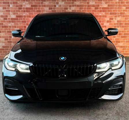 BMW-330i-2019