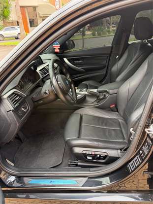 BMW-335i-2013