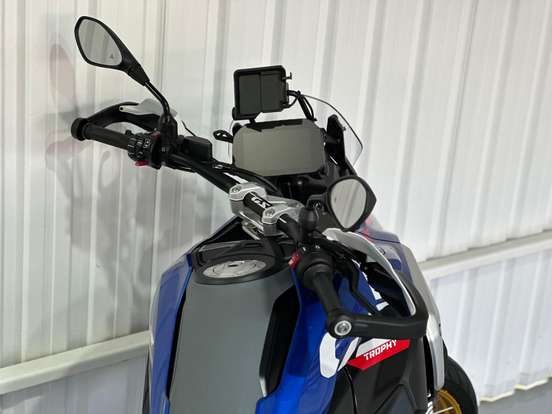 BMW-R 1300 GS TROPHY BMW-R 1300 GS TROPHY-2024
