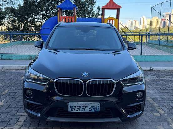 BMW-X1-2.0 16V TURBO ACTIVEFLEX SDRIVE20I 4P AUTOMÁTICO BMW-X1-2017