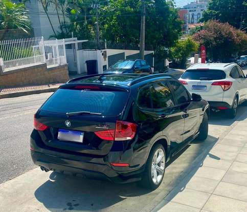 BMW-X1-2.0 16V TURBO GASOLINA SDRIVE20I 4P AUTOMÁTICO BMW-X1-2014