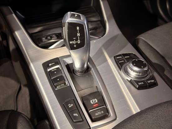 BMW-X3-2.0 20I 4X4 16V GASOLINA 4P AUTOMÁTICO BMW-X3-2015