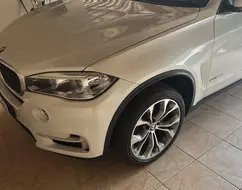 BMW X5 3.0 4X4 30D I6 TURBO DIESEL 4P AUTOMÁTICO BMW X5 3.0 4X4 30D I6 TURBO DIESEL 4P AUTOMÁTICO