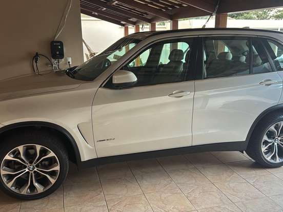 BMW-X5-3.0 4X4 30D I6 TURBO DIESEL 4P AUTOMÁTICO BMW-X5-2016