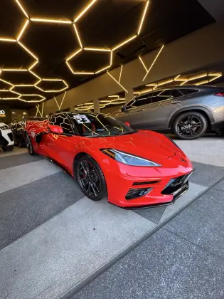 CHEVROLET CORVETTE 6.2 V8 LT2 GASOLINA STINGRAY CONVERSIVEL AUTOMÁTICO CHEVROLET CORVETTE 6.2 V8 LT2 GASOLINA STINGRAY CONVERSIVEL AUTOMÁTICO