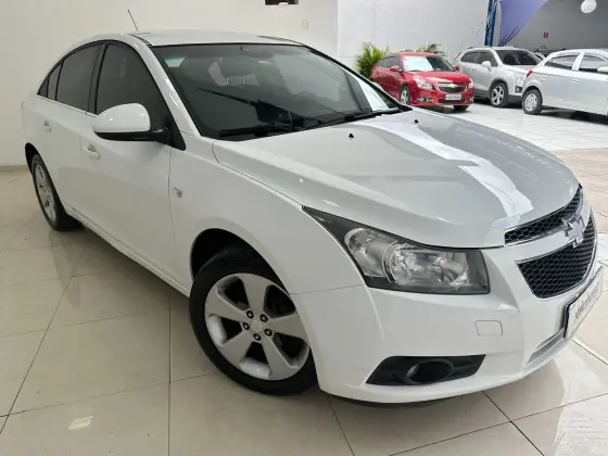 CHEVROLET CRUZE 1.8 LT 16V FLEX 4P MANUAL CHEVROLET CRUZE 1.8 LT 16V FLEX 4P MANUAL