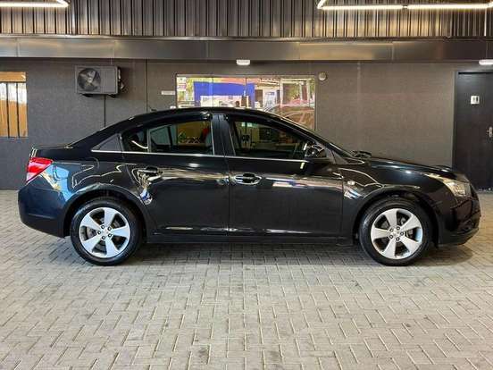 CHEVROLET-CRUZE-2014