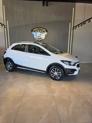 CHEVROLET ONIX 1.4 MPFI ACTIV 8V FLEX 4P AUTOMÁTICO CHEVROLET ONIX 1.4 MPFI ACTIV 8V FLEX 4P AUTOMÁTICO