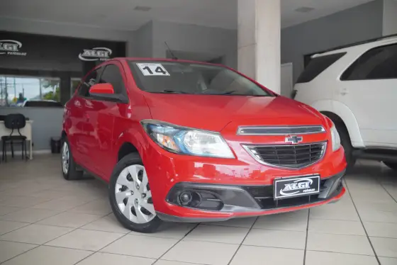 CHEVROLET ONIX 1.4 MPFI LT 8V FLEX 4P MANUAL CHEVROLET ONIX 1.4 MPFI LT 8V FLEX 4P MANUAL