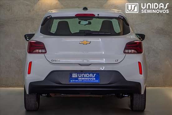 CHEVROLET-ONIX-2022