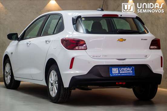 CHEVROLET-ONIX-2020