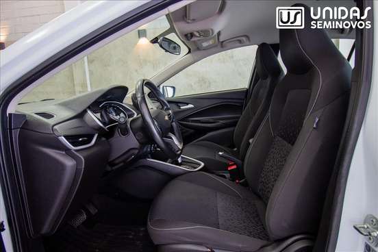 CHEVROLET-ONIX-2020