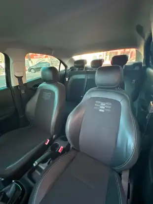 CHEVROLET-PRISMA-2019