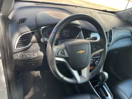 CHEVROLET-TRACKER-2018